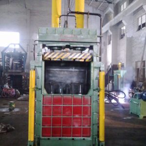 Y82T 25F waste paper and plastic baler (2)
